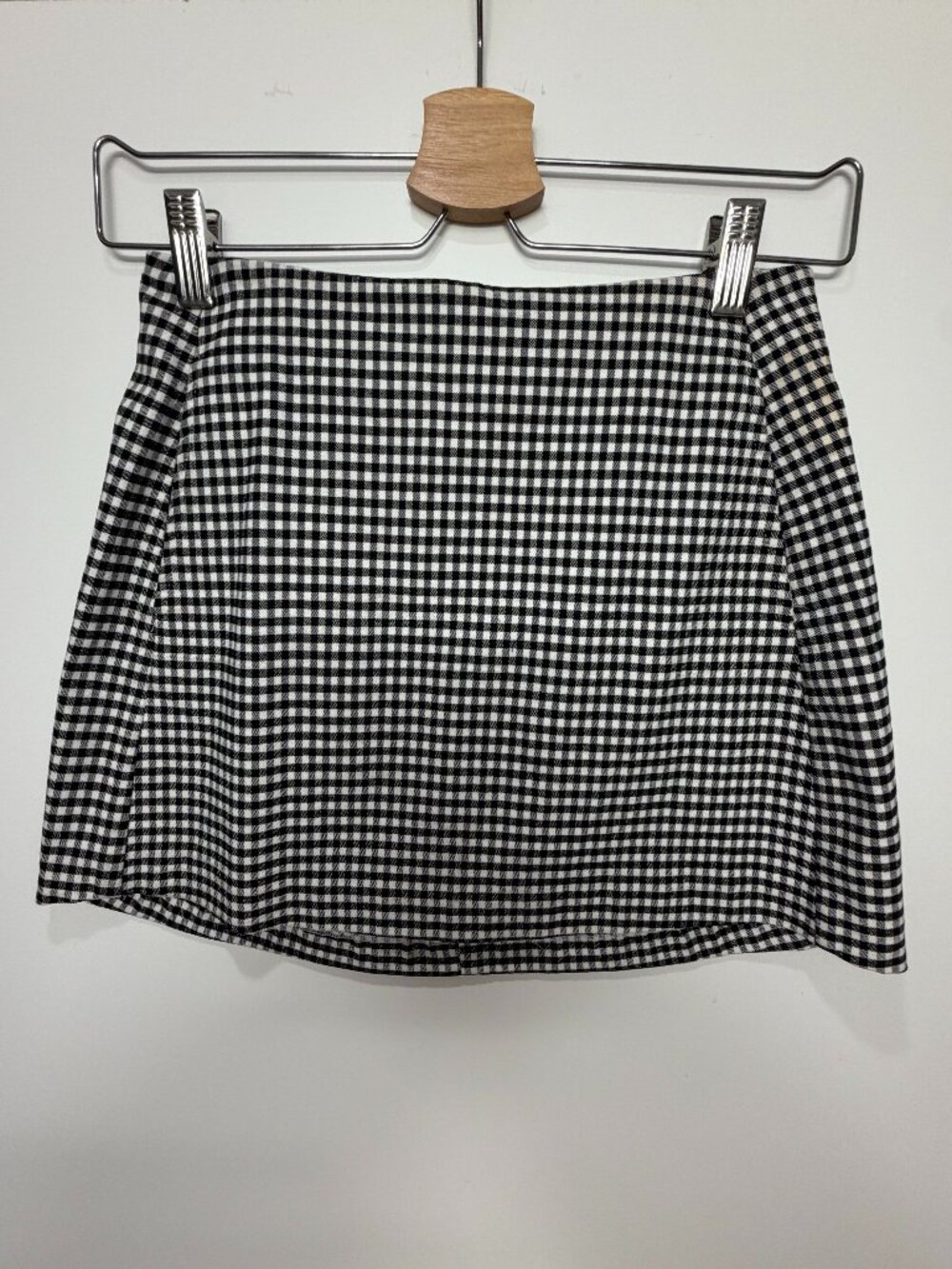 Black & white gingham mini skirt 🖤🤍